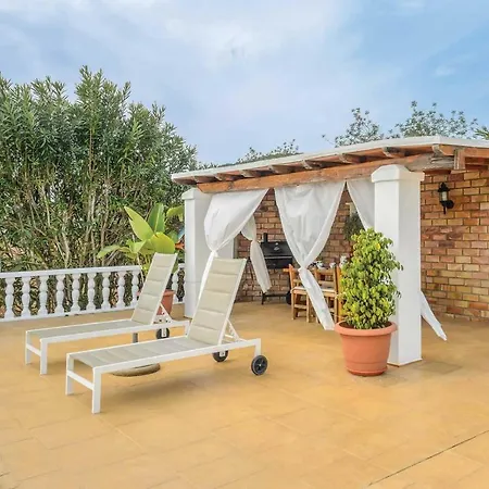 Βίλα Sleeps 6 Air Con Wifi
